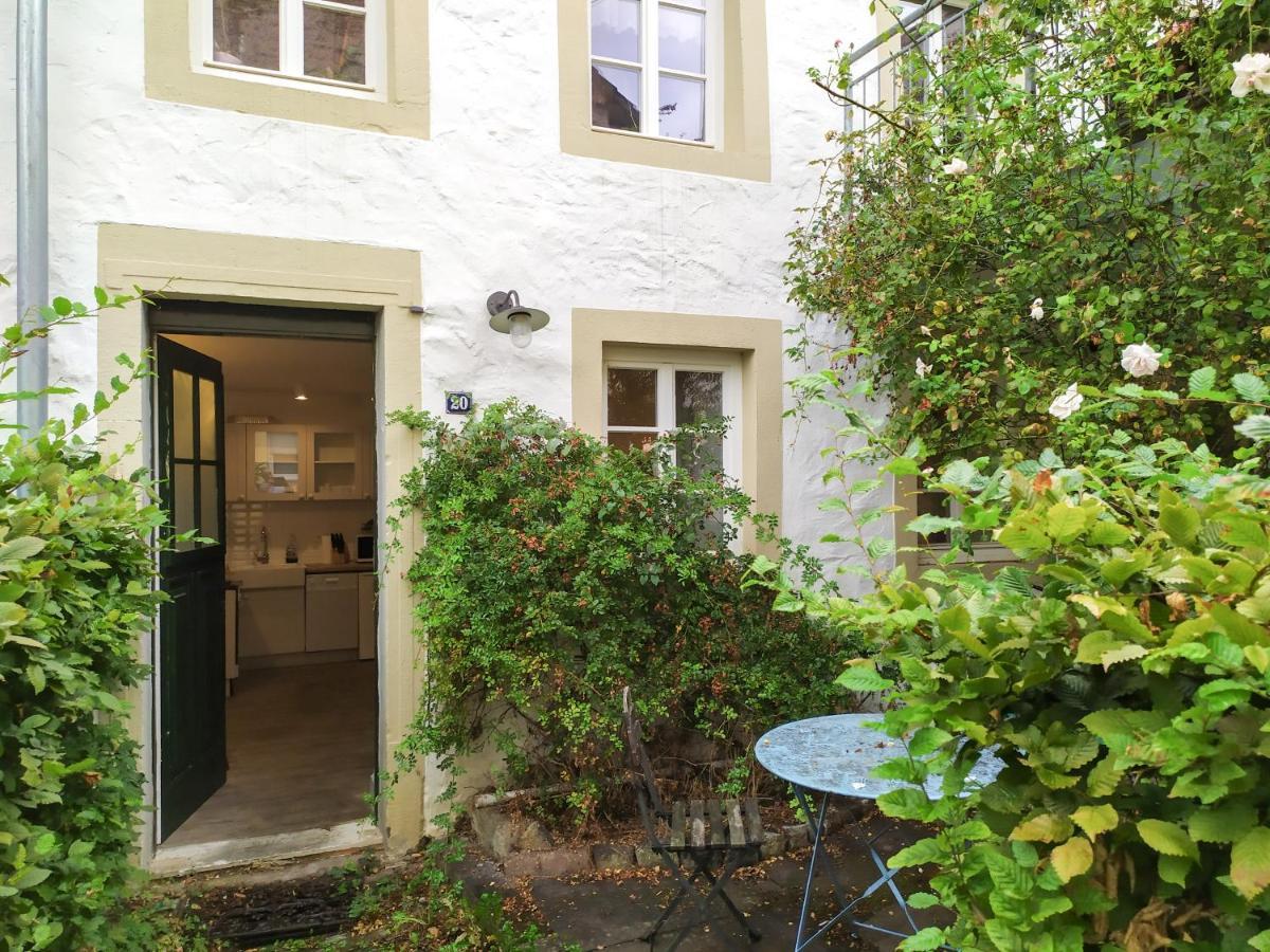 Living-In-History: Meister Carl Apartment Dudeldorf Exterior photo